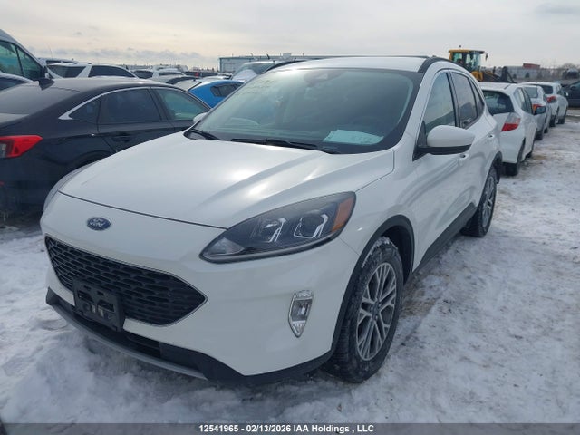 1FMCU9H94MUA85220 Ford ESCAPE SEL