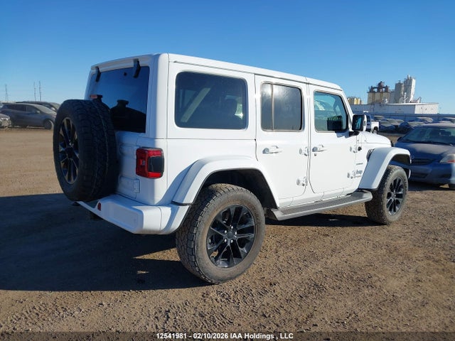 1C4HJXEG8MW759142 Jeep Wrangler Unlimited High Altitude