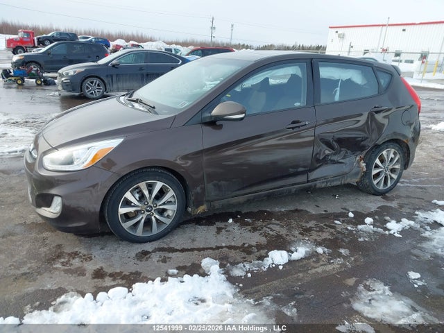 2015 Hyundai Accent Gls მანქანა იყიდება აუქციონზე, vin: KMHCU5AE6FU197911, აუქციონის ნომერი: 12541999