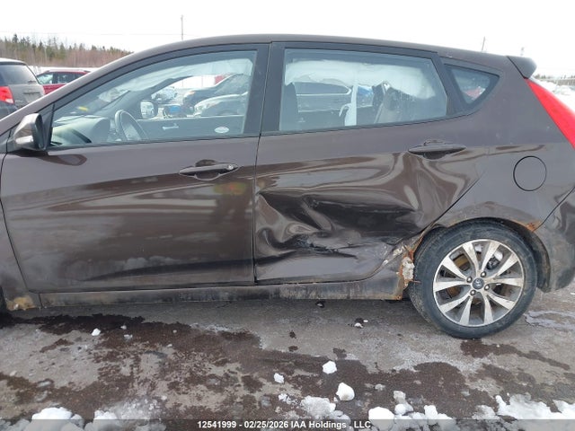 2015 Hyundai Accent Gls მანქანა იყიდება აუქციონზე, vin: KMHCU5AE6FU197911, აუქციონის ნომერი: 12541999