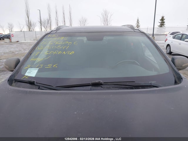 Продаж на аукціоні авто 2017 Kia Sorento Sx/sx Limited, vin: 5XYPKDA17HG250641, номер лоту: 12542006