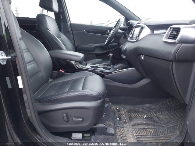 Продаж на аукціоні авто 2017 Kia Sorento Sx/sx Limited, vin: 5XYPKDA17HG250641, номер лоту: 12542006
