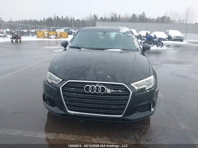 Продаж на аукціоні авто 2018 Audi A3 2.0t Komfort, vin: WAUAUGFF7J1068432, номер лоту: 12542013