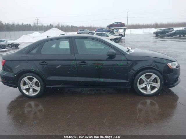 Продаж на аукціоні авто 2018 Audi A3 2.0t Komfort, vin: WAUAUGFF7J1068432, номер лоту: 12542013