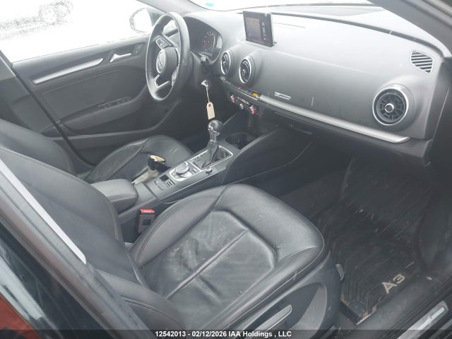 Продаж на аукціоні авто 2018 Audi A3 2.0t Komfort, vin: WAUAUGFF7J1068432, номер лоту: 12542013