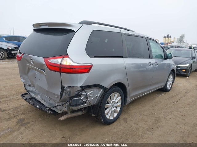 5TDDK3DC7FS097902 Toyota Sienna Xle/limited