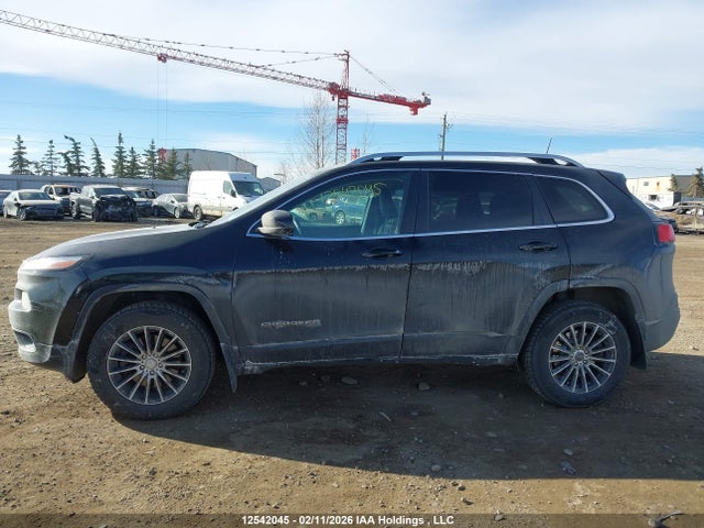 1C4PJMCS7GW166006 Jeep Cherokee North