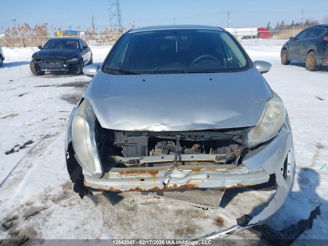 12542047 :رقم المزاد ، 3FADP4BJ2DM139596 vin ، 2013 Ford Fiesta Se مزاد بيع