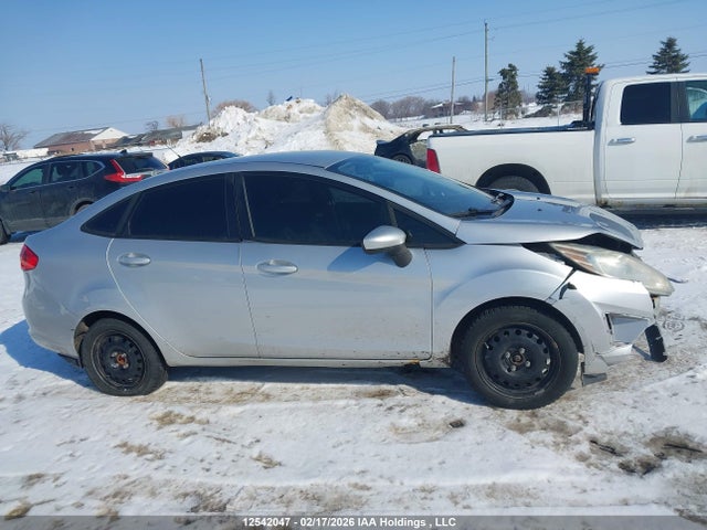 12542047 :رقم المزاد ، 3FADP4BJ2DM139596 vin ، 2013 Ford Fiesta Se مزاد بيع