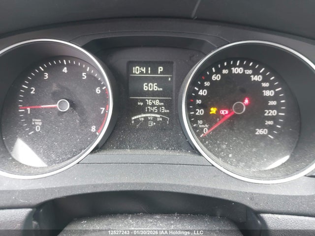 3VW2B7AJ5HM398010 Volkswagen Jetta 1.4 Tsi Trendline+