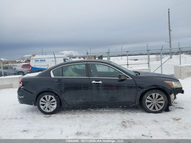 12542058 :رقم المزاد ، 1HGCP3F8XCA800621 vin ، 2012 Honda Accord Exl مزاد بيع