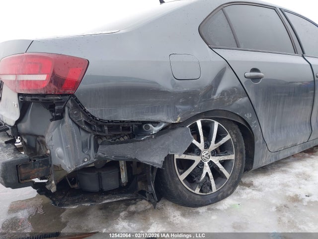 3VWD07AJ2GM345276 Volkswagen Jetta 1.8t Sport