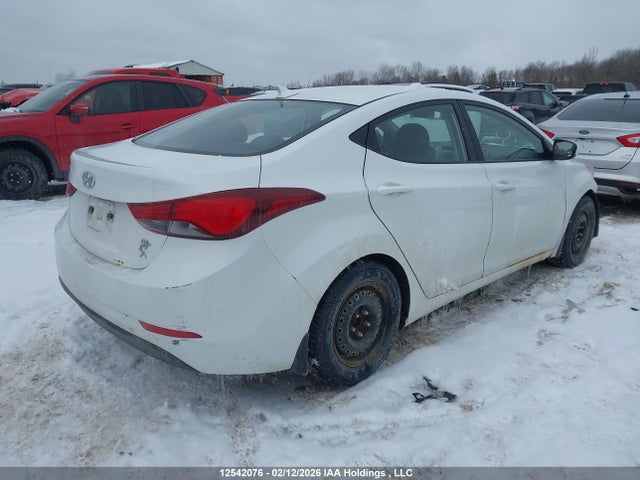 Aukcja sprzedaży 2015 Hyundai Elantra Se/sport/limited, vin: 5NPDH4AE4FH555220, numer aukcji: 12542076