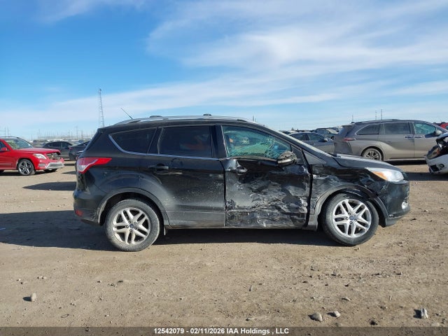 Ford Escape Titanium 2015 1FMCU9J93FUB52757 Image 14