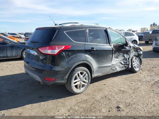 Ford Escape Titanium 2015 1FMCU9J93FUB52757 Image 4