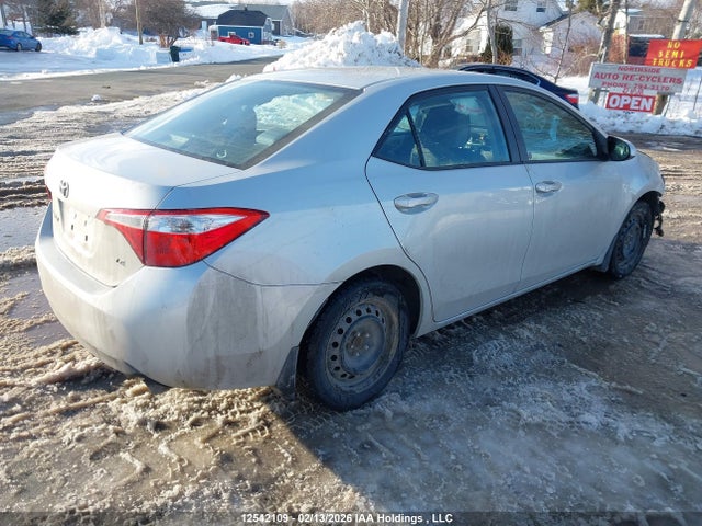 2T1BURHE3GC688738 Toyota COROLLA LE