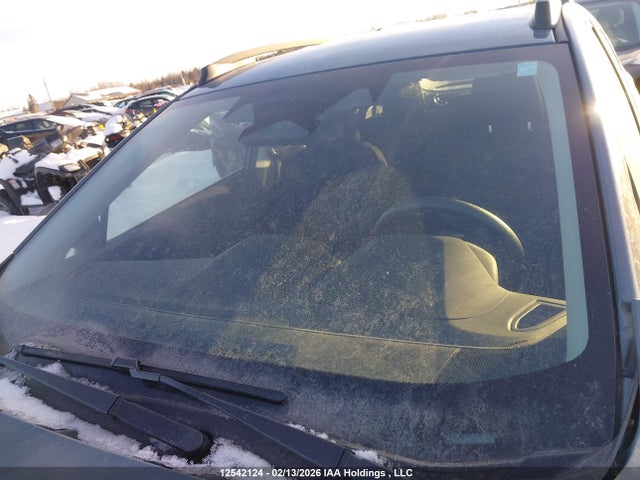 Subaru Crosstrek Convenience 2025 JF2GUABC8S8238555 Image 18