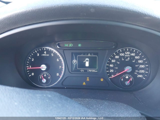 5XYPGDA58GG056073 KIA Sorento Lx/l