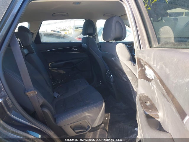 5XYPGDA58GG056073 KIA Sorento Lx/l