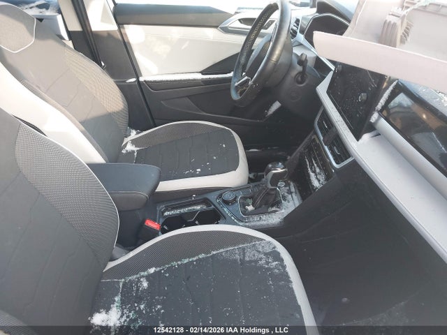 12542128 :رقم المزاد ، 3VVUC7B25TM023129 vin ، 2026 Volkswagen Taos Se مزاد بيع