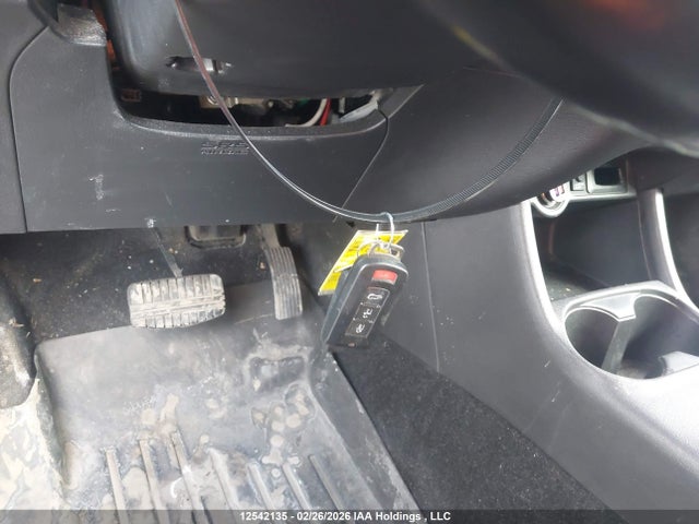JA4JZ4AX4EZ606301 Mitsubishi OUTLANDER GT