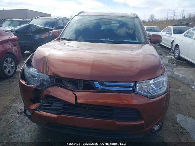 JA4JZ4AX4EZ606301 Mitsubishi OUTLANDER GT