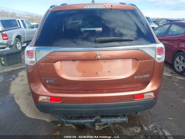 JA4JZ4AX4EZ606301 Mitsubishi OUTLANDER GT