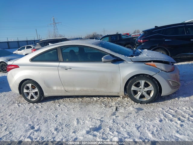 Продажа на аукционе авто 2013 Hyundai Elantra Gls, vin: KMHDH6AE5DU018303, номер лота: 12542156