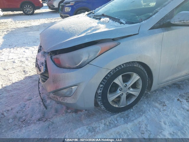 Продажа на аукционе авто 2013 Hyundai Elantra Gls, vin: KMHDH6AE5DU018303, номер лота: 12542156