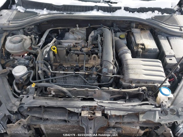 3VW357BU8KM083553 Volkswagen Jetta Execline