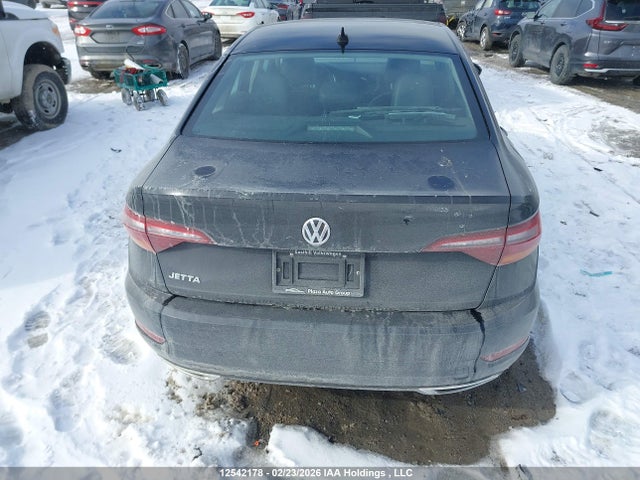 3VW357BU8KM083553 Volkswagen Jetta Execline