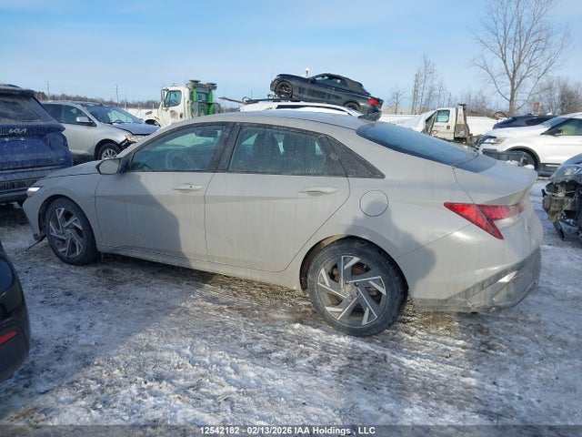 KMHLM4DG4SU954158 Hyundai Elantra