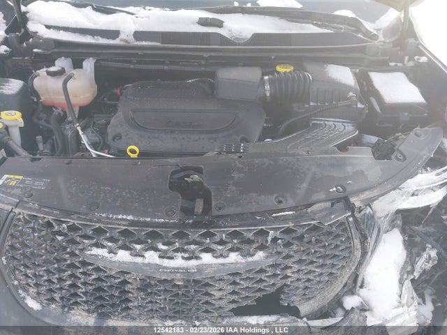 Chrysler Pacifica Limited 2025 2C4RC1GG8SR582297 Image 10