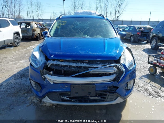 1FMCU9H95JUD39545 Ford ESCAPE SEL