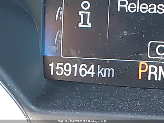 1FMCU9H95JUD39545 Ford ESCAPE SEL