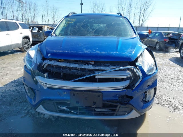 1FMCU9H95JUD39545 Ford ESCAPE SEL