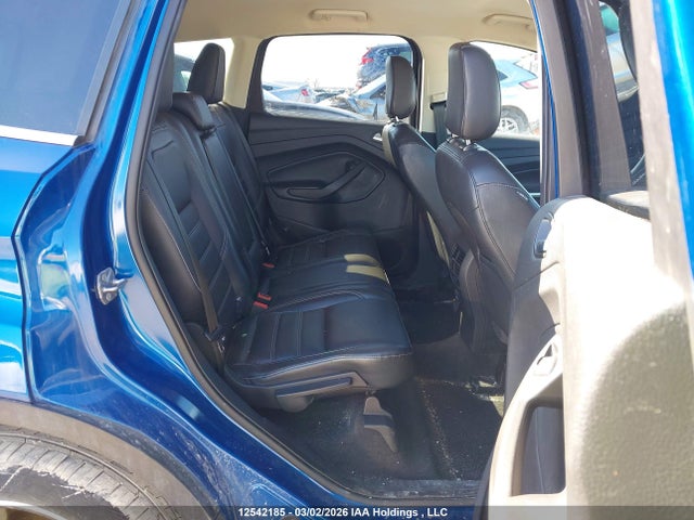 1FMCU9H95JUD39545 Ford ESCAPE SEL
