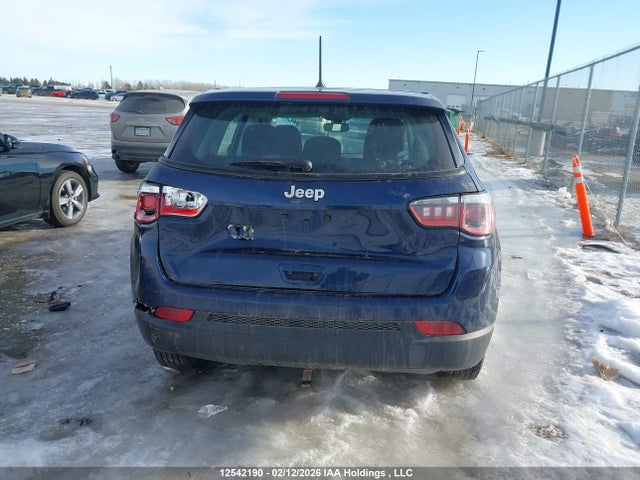 3C4NJCAB4JT118027 Jeep Compass Sport