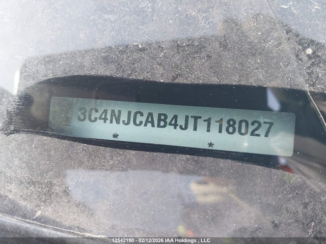 3C4NJCAB4JT118027 Jeep Compass Sport