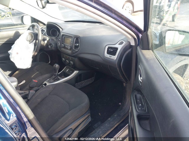 3C4NJCAB4JT118027 Jeep Compass Sport