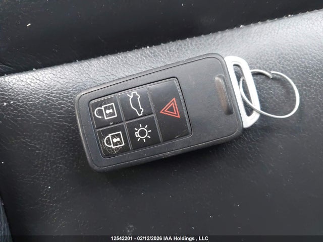 YV4612HK8G1003156 Volvo V60 Cross Country T5 Premier