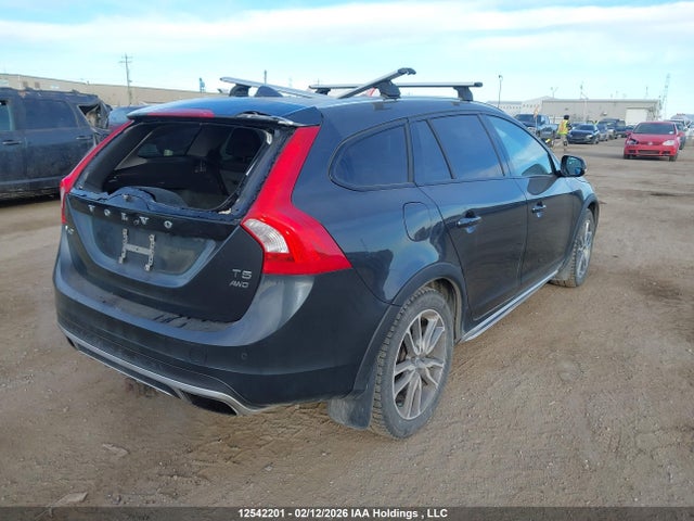 YV4612HK8G1003156 Volvo V60 Cross Country T5 Premier