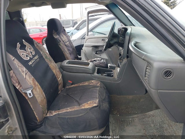 2006 Chevrolet Silverado C1500 მანქანა იყიდება აუქციონზე, vin: 2GCEC19T661357387, აუქციონის ნომერი: 12542230