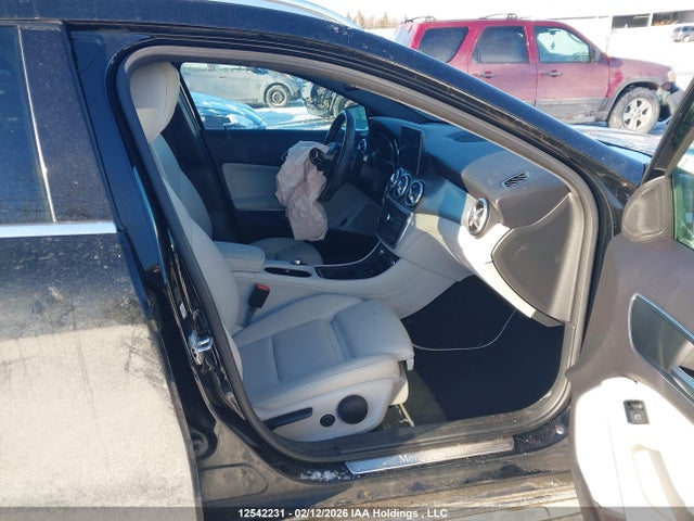 WDCTG4GBXHJ307523 Mercedes-Benz Gla 250 4matic