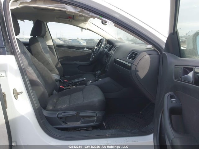 3VWD07AJ3FM219412 Volkswagen JETTA SE
