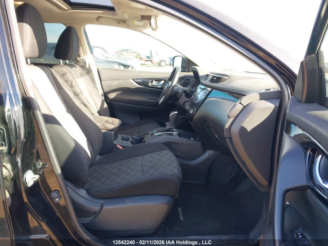 JN1BJ1CR6HW141916 Nissan Qashqai S/sl/sv