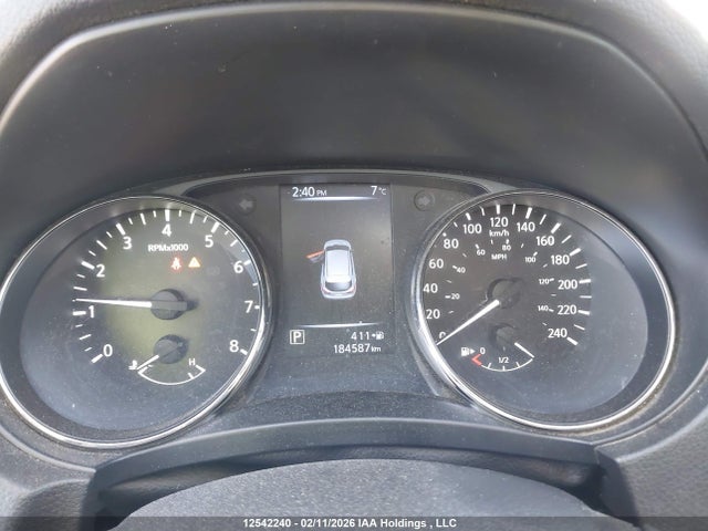 JN1BJ1CR6HW141916 Nissan Qashqai S/sl/sv