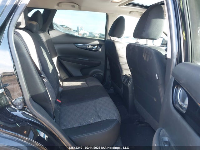 JN1BJ1CR6HW141916 Nissan Qashqai S/sl/sv
