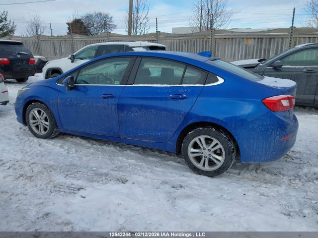 1G1BE5SM2J7213525 Chevrolet Cruze Lt Auto
