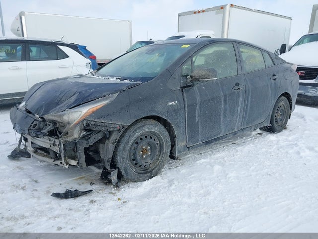 JTDKBRFU9G3021987 Toyota Prius Technology/touring